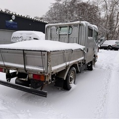 アトラス Wキャブ　トラック　4WD 6人乗りの画像