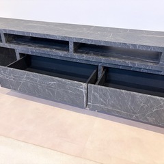 テレビボードの画像