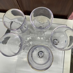 ワイングラス　プラスチック5個セットの画像