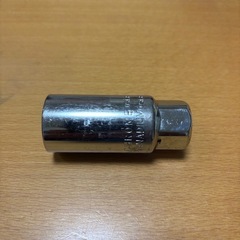 ユニバーサルソケットの画像