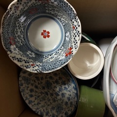 食器　容器　茶碗などの画像