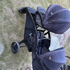 二人乗りベビーカーの画像