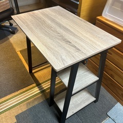 デスクテーブル　2の画像