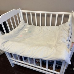 KATOGI ベビーベッド ホワイト お布団付きの画像