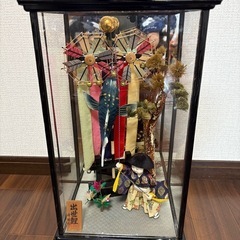 5月、兜飾りの画像