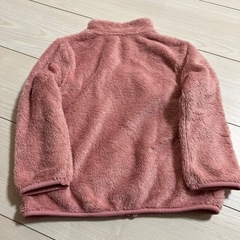 UNIQLO 100 フリースジャケットの画像
