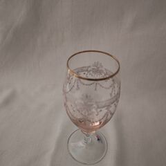 ワイングラス（青・ピンク）の画像