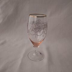 ワイングラス（青・ピンク）の画像