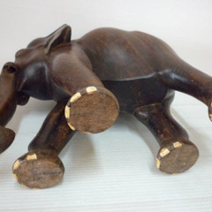 ☆▲象の置物　木彫りの象　木製　風水　アジアン　インテリア　オブジェ　置物　飾り　像の画像