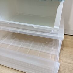 収納ケース4点(3点同サイズ+少し大きい引出しタイプ1点)　美品の画像