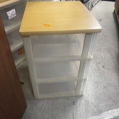 リサイクルショップどりーむ天保山店　No5204 三段収納　木天板付きで頑丈🎵　便利な衣類収納の画像