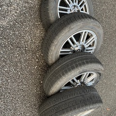 お値下げ交渉多数により値下げ！12月13.14日限定出品205/60/16スタッドレスの画像