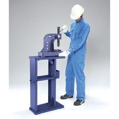  エスコ 300×600×858mmアーバープレス用スタンド EA525X-48   新品の画像