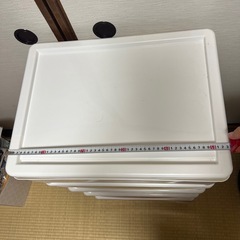 プラスチックチェストの画像