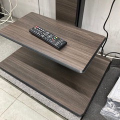 ⭐︎3ヶ月保証⭐︎IRIE 40型液晶テレビ　TVスタンドセット　2020年製　FFF-TV2K40WBK2の画像