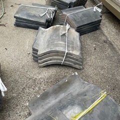 瓦　３４枚　　　花壇の土どめ　などにの画像