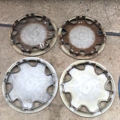 無料　中古　ホイルカバー　スバル純正　14インチ4枚の画像