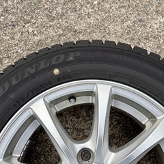 スタッドレスタイヤの画像