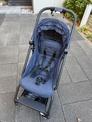 【お取り引き相手決定】cybex EESY S / B型ベビーカー