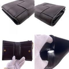 ボッテガヴェネタ BOTTEGAVENETA 二つ折り財布 マキシイントレチャート カセット コンパクトウォレット ブラウンの画像