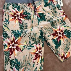 未使用品FIRST DOWNメンズカジュアルハーフパンツ短パンショートパンツサイズL胴囲84～94センチ綿コットン100％の画像