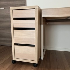 【IKEA】お取引12/20-21希望⭐︎デスク＆引き出しセットの画像