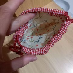 ⚠️0円出品⚠️巾着袋3つ(ハンドメイドの物)(猫柄・トースト柄)の画像