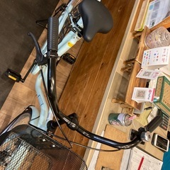 【前後タイヤ・チューブ新品！】シングルギア　26インチ自転車　パステルブルーの画像