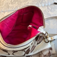 コーチショルダーバックの画像