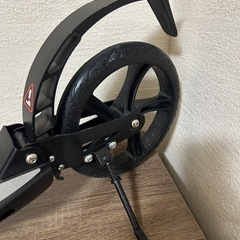 キックボード　折りたたみ式　ブレーキ付き　SUNPIE　の画像