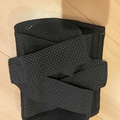 膝サポーターXXLサイズの画像