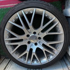 カールソン、19インチの画像