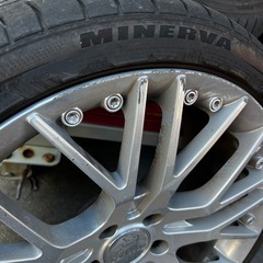 カールソン、19インチの画像