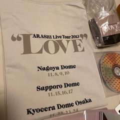 ARASHI  ・限定ｽﾜﾛﾌｽｷｰ・ Tシャツの画像