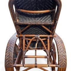 美品 アジアンテイスト 籐 ラタン 椅子 スライドオットマン マガジンラック付の画像