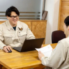 ＼20～30代活躍中×平均残業22時間／ メリハリある働き方で“...