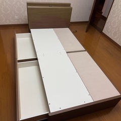 シングルベッド引き出しコンセント付き　配送可能の画像