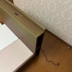 シングルベッド引き出しコンセント付き　配送可能の画像