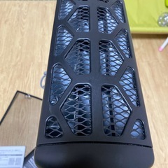 美品　デロンギオイルヒーター　MDHU09-BK 説明書付　遠赤外線板付の画像