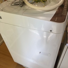 【引き取り決定】シャープ洗濯機7キロ 問題なく使えますの画像