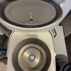 【美品】アイリスオーヤマ　炊飯器の画像