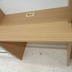 リユースのサカイ栃木店★ジモティ割あり★  PCデスク ホワイト×ベージュ W80×D40×H190 クリーニング済み TC11939の画像