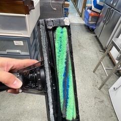 ハンディ掃除機　コードレスタイプ　2023年中の画像