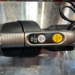 ハンディ掃除機　コードレスタイプ　2023年中の画像