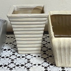 花瓶 陶器 フラワーベース フラワーポットの画像