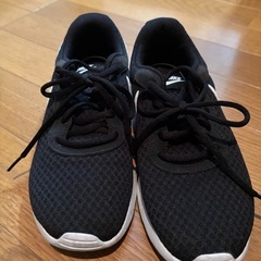 NIKE　スニーカー  の画像