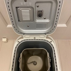 ❣️美品❣️ Panasonic ホームベーカリー SD-BH105の画像