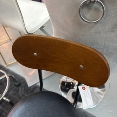 ニトリ　カウンターチェアの画像