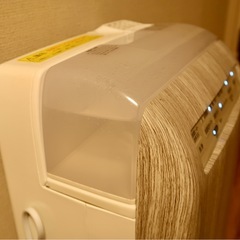 【アイリスオーヤマ】加湿空気清浄機 RHF-253-WM（10畳）　フィルター今年交換済みの画像