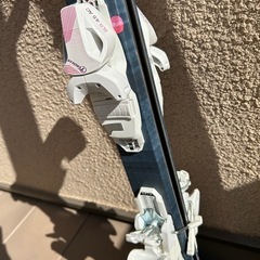 ジュニアスキー板　　ハート138センチの画像